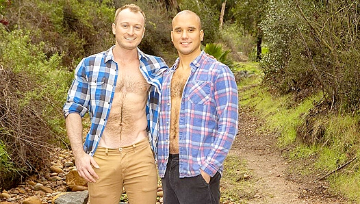 Frankie Takes Brayden Hard Outdoors Then Indoors – Sean Cody