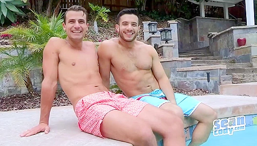 Manny & Malcolm Bareback Bed Battle - Gay XXX