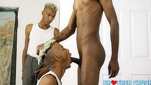 Twink Twins' Turn - Eric Ford Shares a Steamy Night with Diego & Dante