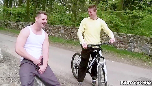 Greg and Marty's Urgent Encounter - Hot Public Sex Moments After Meeting