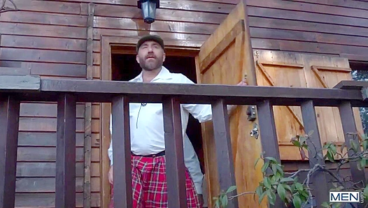 Kilted Hunks Jonas & Leander Pound Each Other Raw - Hot Men of UK