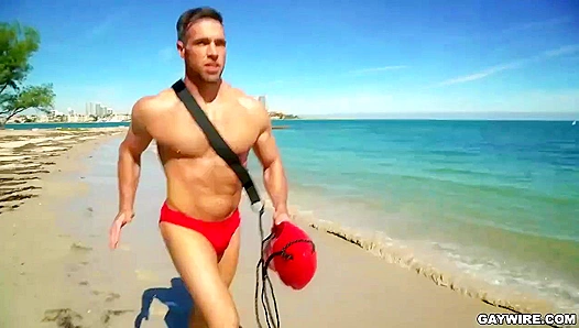Lifeguard Alex Mecum Gets Seduced and Pounded by Grant Ryan