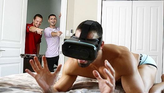 VR Temptation - William Seed Drills D.O.'s Tight Derriere