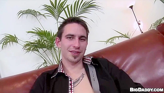 Amateur Chris Gets Kinky with Paul Fresh - Hot Bareback Audition Fuck