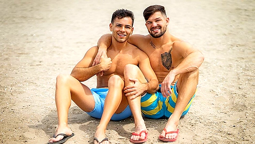 Muscle Brunettes Brysen & Noah Pound Each Other Raw - Gay XXX