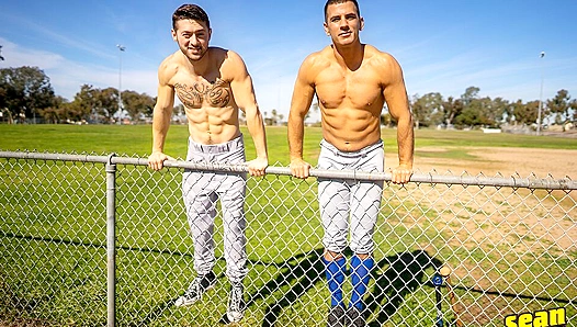 Ripped Bodies, Hot Sex - Lane & Lachlan's Post-Workout Fuck - Gay XXX