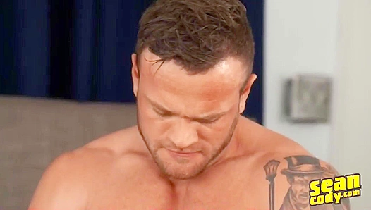 Sean Barebacks Angelo - Filling His Tight Ass