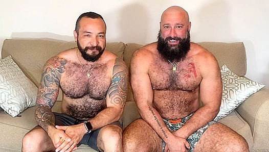 Ripped Men Over 30 - Julian Torres & Alex Tikas Pound Each Other Raw