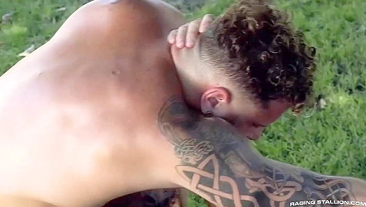 Riley Mitchell & Jake Nicola - Wild Outdoor Sex - Raging Stallion