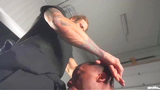 Bo Sinn and Trent King - Interracial Anal Heat in USA