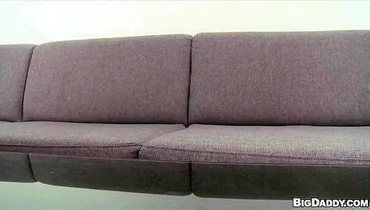 Bubble-Butt Newcomer Oscar Gets Facial'd by Paul in Raw Casting