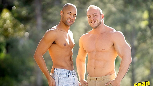 Muscle Daddy Brock Pounds Ebony Chris's Ass - Gay XXX