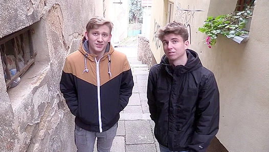 Twinks Swap Loads After Steamy POV Amateur Fuck - Czech Hunter