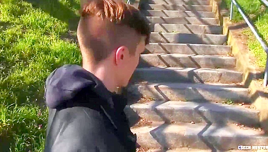 Sneaky Park Sex with a Slim Czech Boy - Czech Hunter