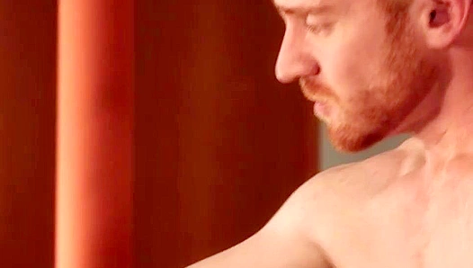 Dato Foland Drills Pasty Leander's Tight Hole