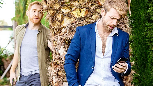 Gabriel Phoenix & Leander - Aggressive Bareback Drilling