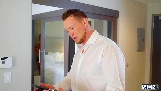 Pierce Paris Drills Jeremy's Tight Hole in Wild Bareback Cowgirl Anal