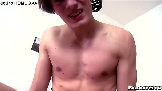 Paul Fresh Ravages Long-Haired Twink Justin - Hot Bareback Casting