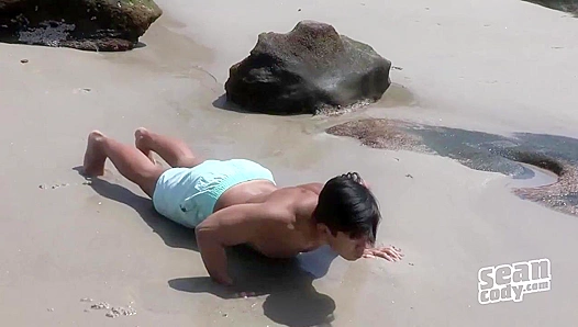 Benjamin's Hot Asian Blow Job Ends in Massive Load - Gay XXX