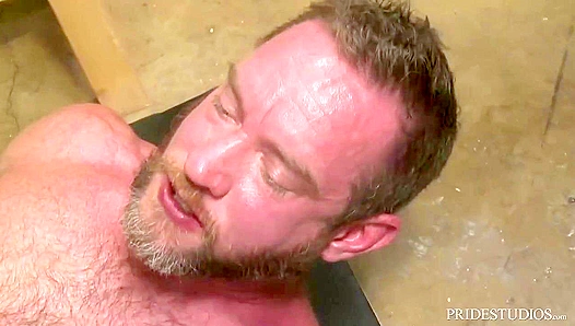 César Rossi Takes Young Liam Greer for Hot Old/Young Anal Action