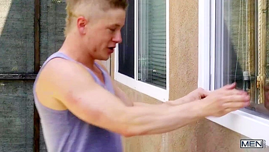 Scrawny Chris Blades Turns Dante Colle Straight with One Hot Anal Fuck