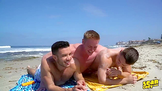 Bareback Threesome - Lane, Manny, and Jax Get Wild