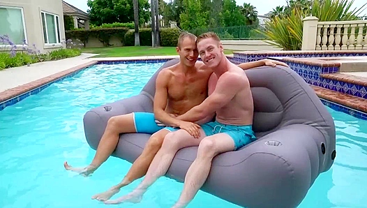 Jax Piles Drives Blake Bareback - Gay XXX Anal Heat