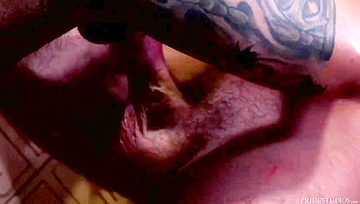 Muscular Jack Dyer and JD Travis Pound Each Other in the Locker Room - Hot Men Over 30