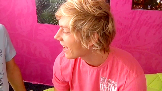 Paul Blow Craves Sideways Pleasure & Real Orgasms - Gay XXX