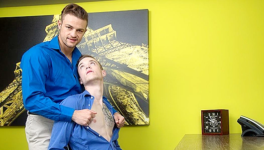 Scott Finn & Charlie Pattinson Get Wild in the Office - Nextdoor Originals
