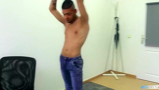 Amateur Hottie Gets Pounded by the Czech Scout