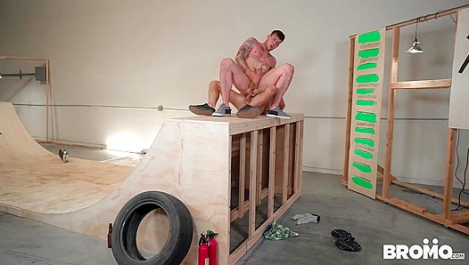 Amateur Skater Bros Get Wild - Hot Anal Action on Camera