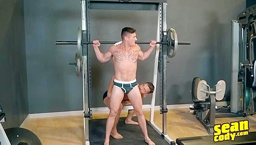 Archie and Ray - Hot Post-Workout Bareback Session - Gay XXX
