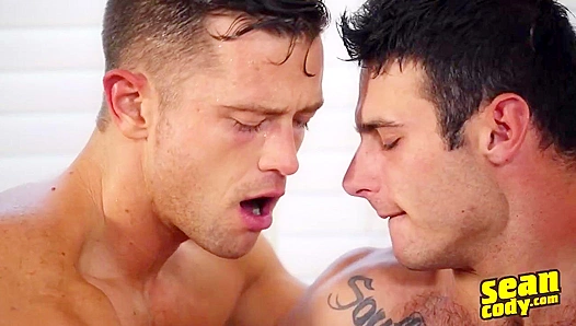 Bareback Bliss & Foot Worship - Deacon & Jeb's Passionate Encounter