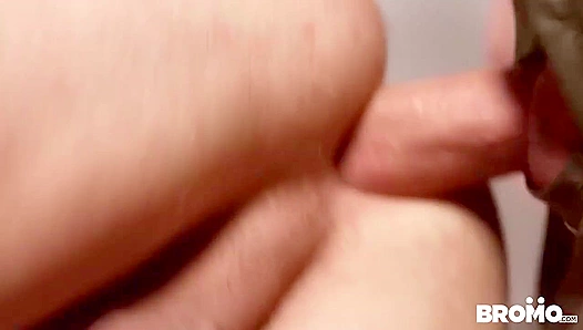 Amateur Babe Chained Up and Ass-Fucked Hard in the Garage - Bromo US