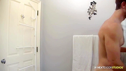 Donte Thick & Will Braun Raw Anal Freakout