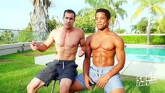 Randy's White Muscle Dicks Deep for Landon's BBC - Sean Cody