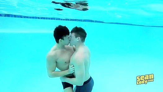 Joey and Dillan Get Wild - Couch Fuck Extravaganza - Sean Cody