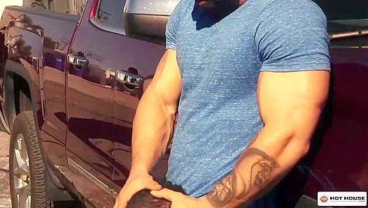 Bareback Ass Fuck - Arad Winwin & Cazden Hunter Heat Up the House