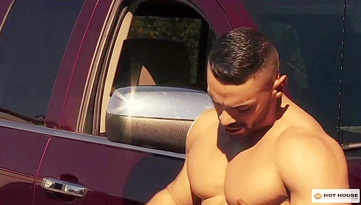 Bareback Ass Fuck - Arad Winwin & Cazden Hunter Heat Up the House