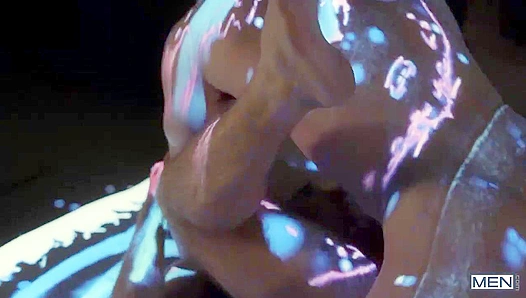 Beefy Dudes Matthew Camp & Levi Wolfe - Drill My Hole Deep