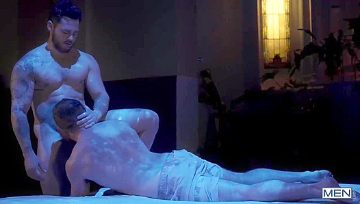 Beefy Dudes Matthew Camp & Levi Wolfe - Drill My Hole Deep