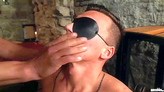 Dom Ully Takes Control - BDSM Anal Intensity with Peter Uman