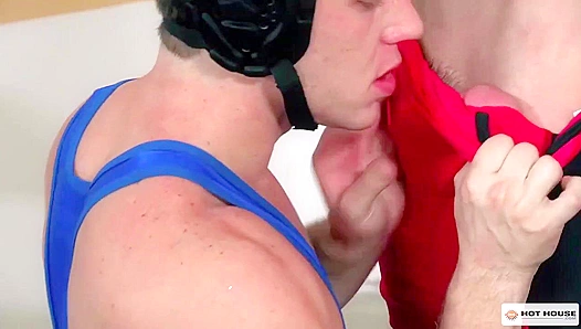 Amateur Wrestlers Jack Hunter & Paul Canon Heat Up the Mat