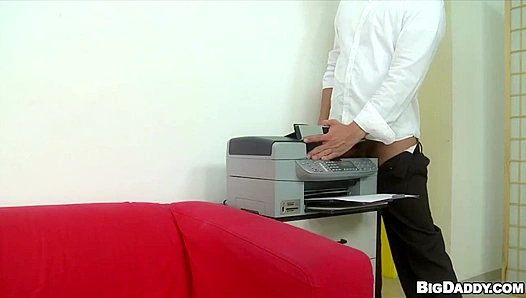 Denis Reed Fucks & Faces Hot Spanish Twink Timmy Taylor - Raw Casting