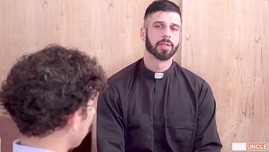 Curly Twink Carter Gets Barebacked by Dad Romeo - YesFather