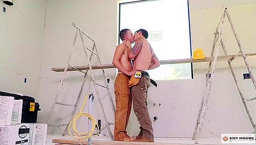 Hardhat Hotties - Dakota Payne & Logan Cross Fuck Savagely at Hot House