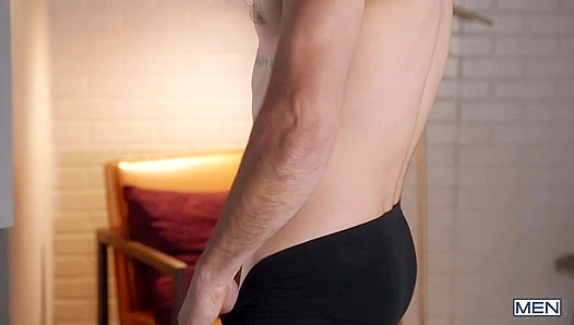 Cuckold Bareback Anal - Dante Drills Reese While Ty Watches