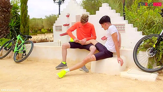 Agus Piney & Caruso Rainbow Get Wild with Public Sodomy - Gay XXX