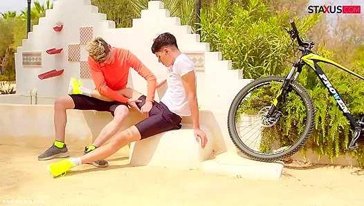 Agus Piney & Caruso Rainbow Get Wild with Public Sodomy - Gay XXX